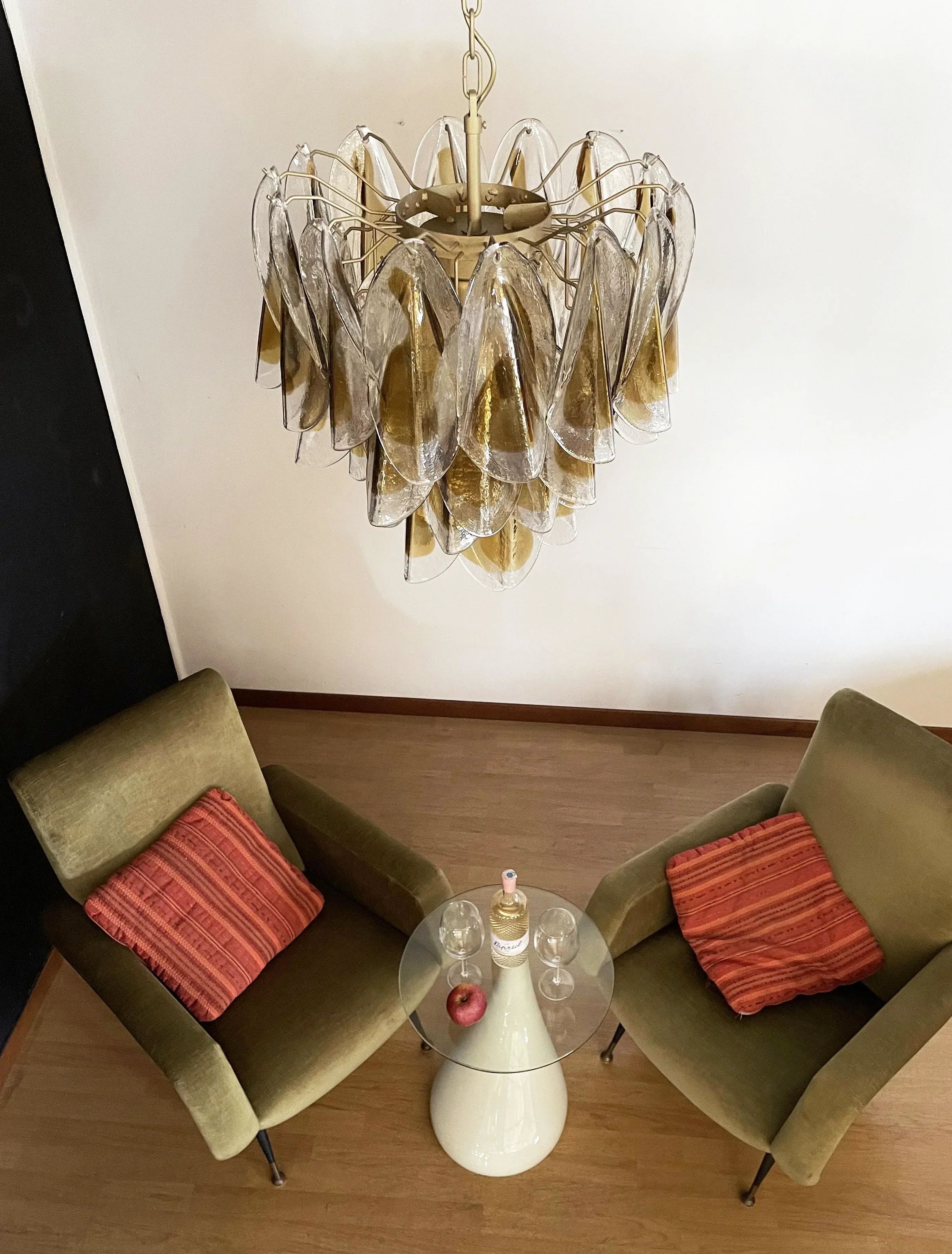 luxury-murano-style-swallow-amber-glass-chandelier-with-premium-metal-finish-options-for-home-decor