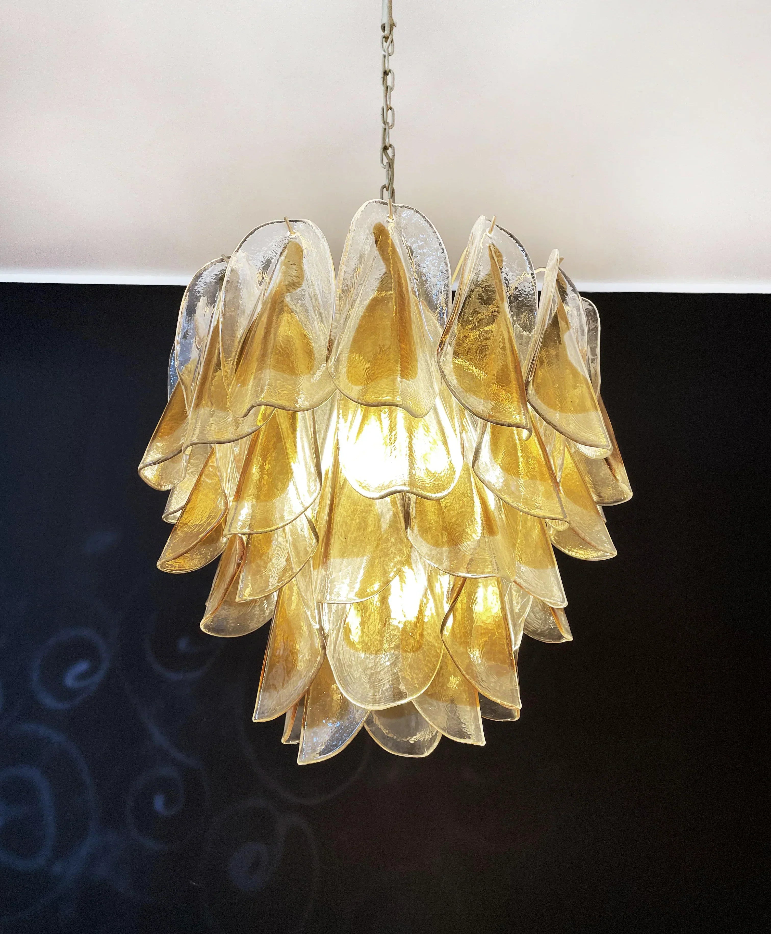 luxury-murano-style-swallow-amber-glass-chandelier-with-premium-metal-finish-options-for-home-decor