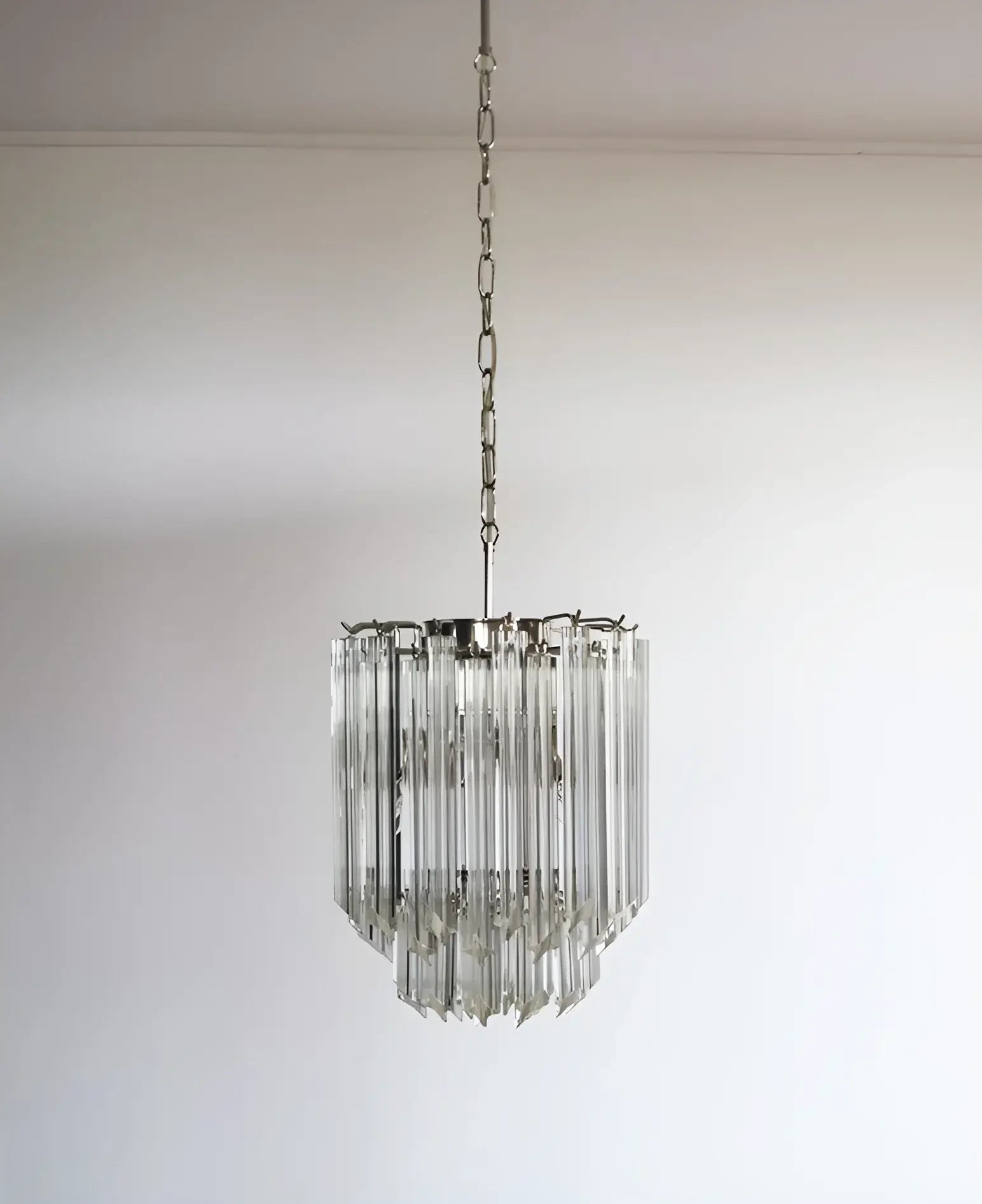 luxury-quadriedri-glass-prism-pendant-light-with-transparent-murano-crystals