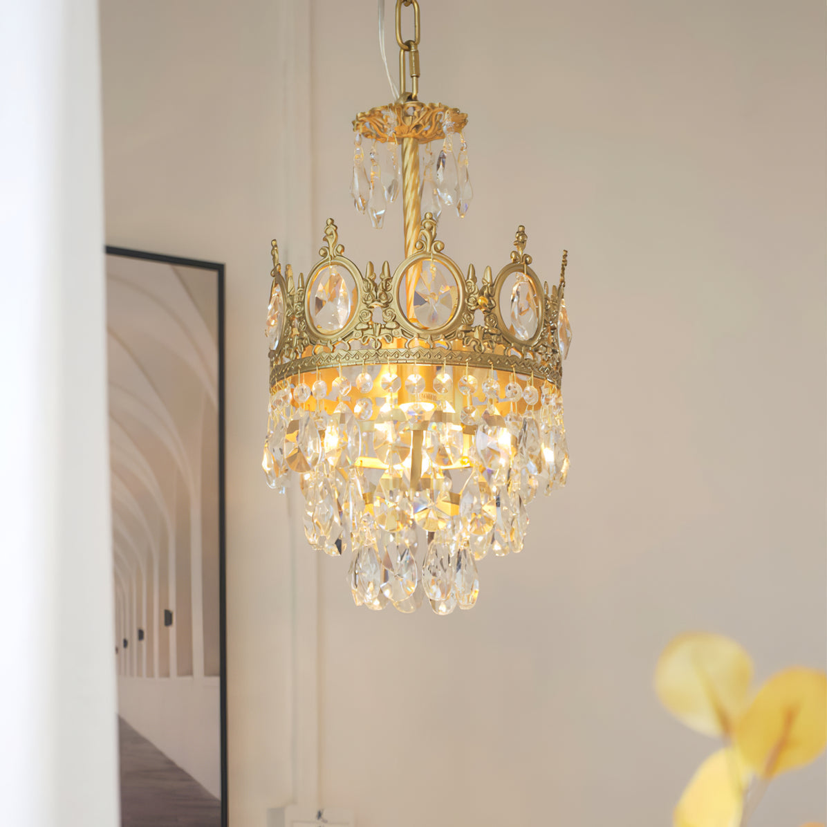 Luxury Vintage Crystal Droplet Pendant Light Antique Copper Chandelier for Living Room and Bedroom