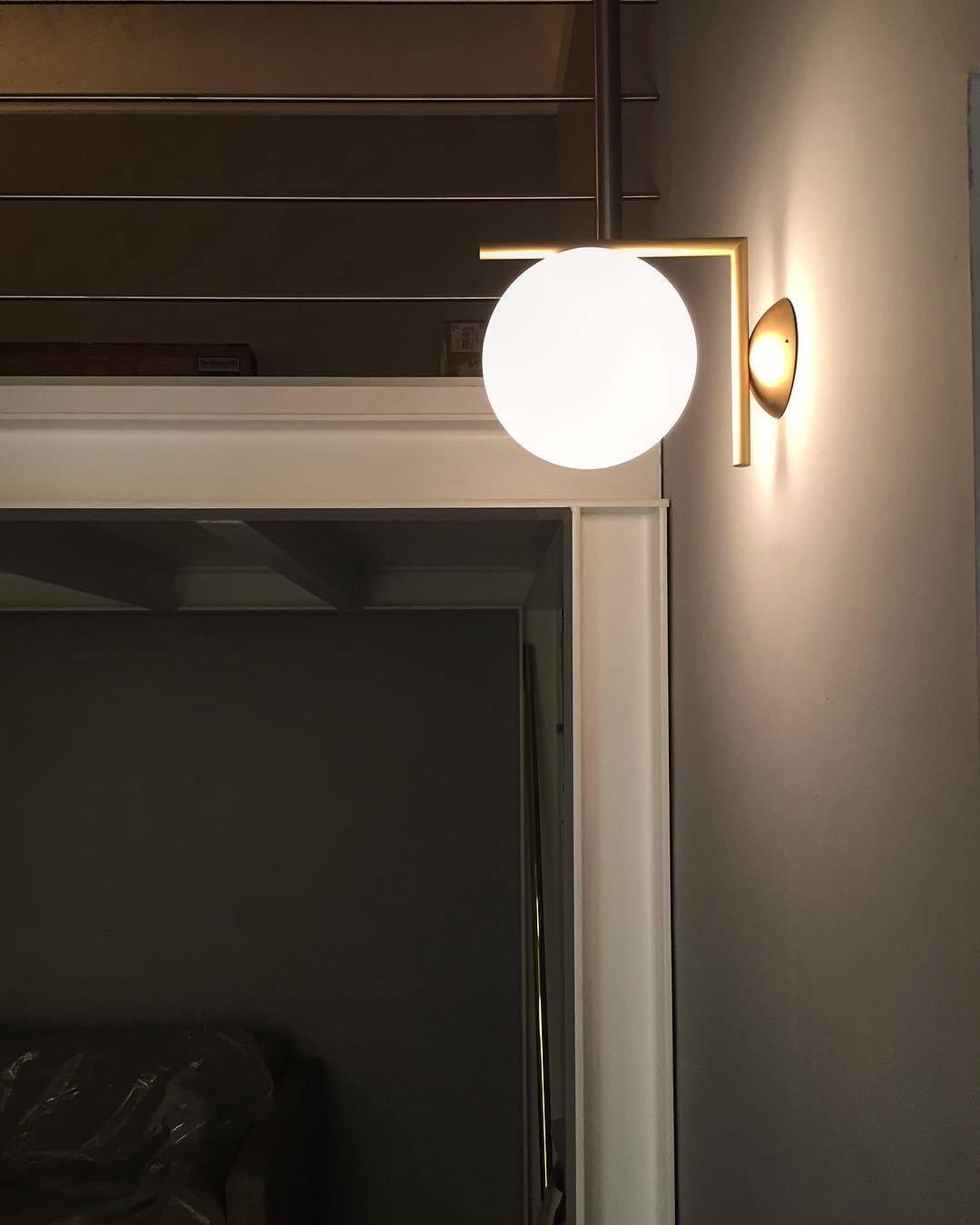 Mid Century Modern Opal Glass Globe Wall Sconce Lamp in Black and Gold