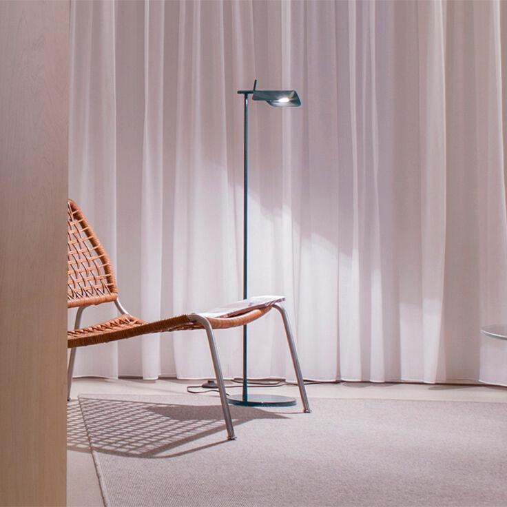 minimalist-adjustable-led-floor-lamp-with-swivel-shade-in-matte-black-finish