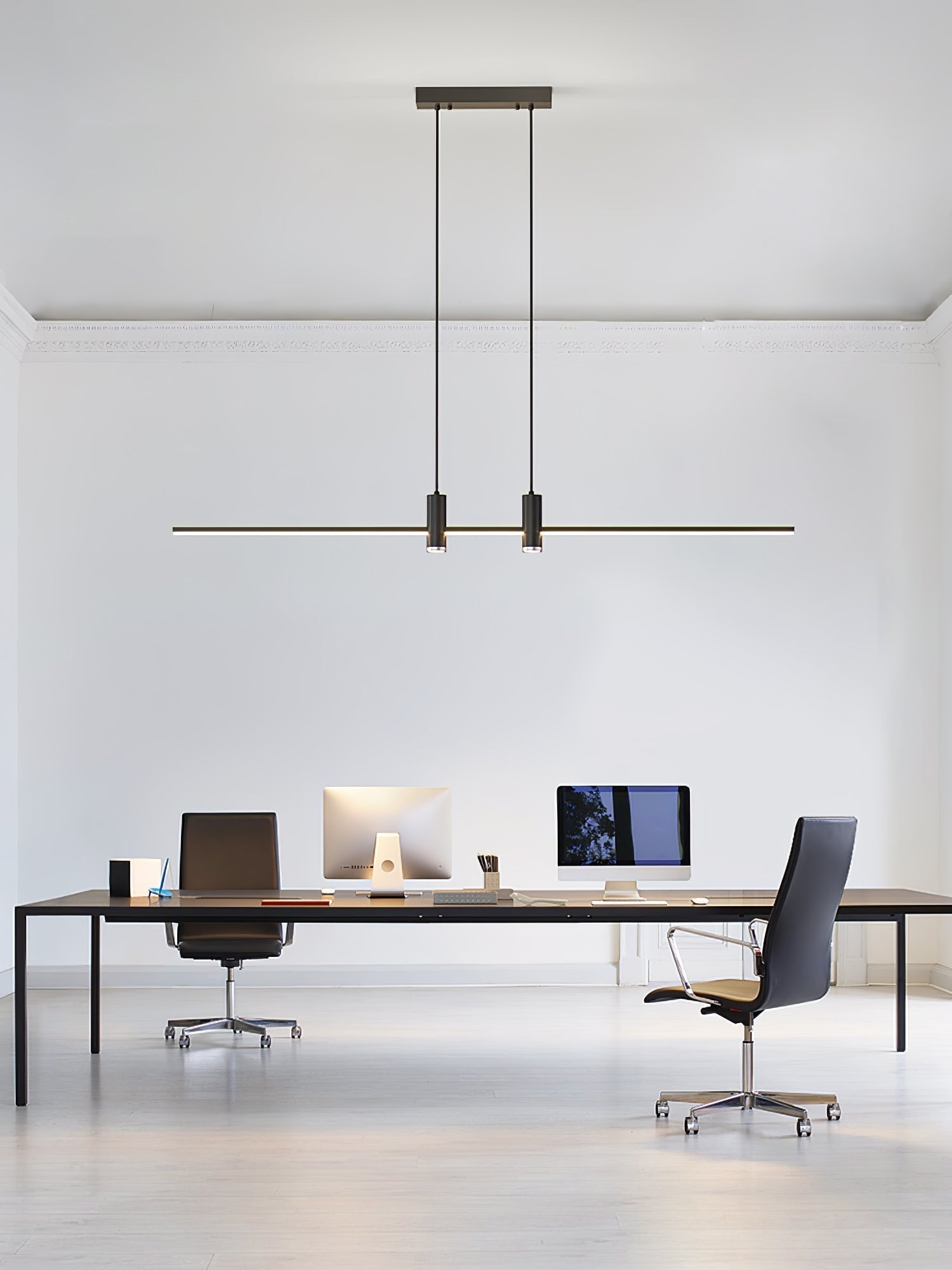 Minimalist Link LED Linear Pendant Light for Modern Dining and Office Spaces