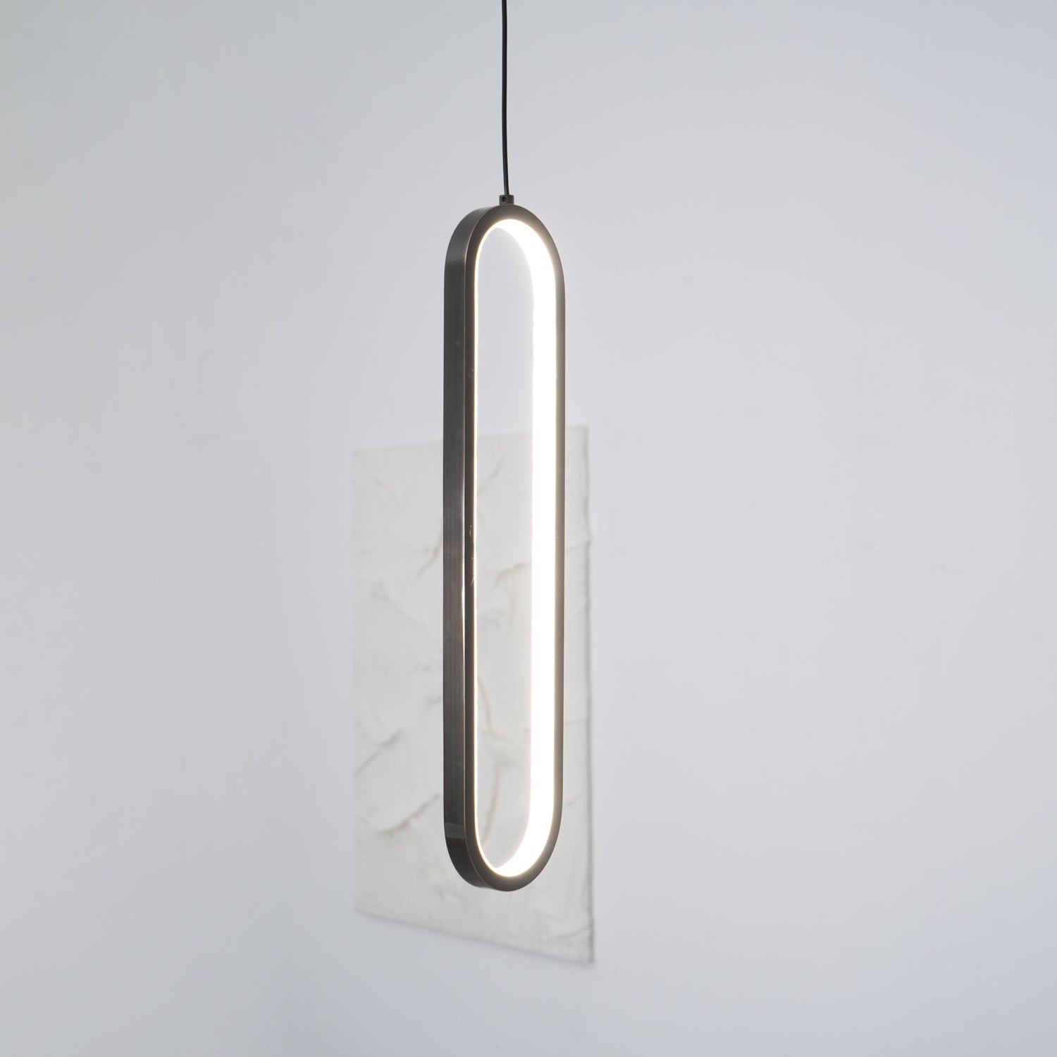 Minimalist Long Oval Linear LED Pendant Light for Kitchen Island and Dining Areas