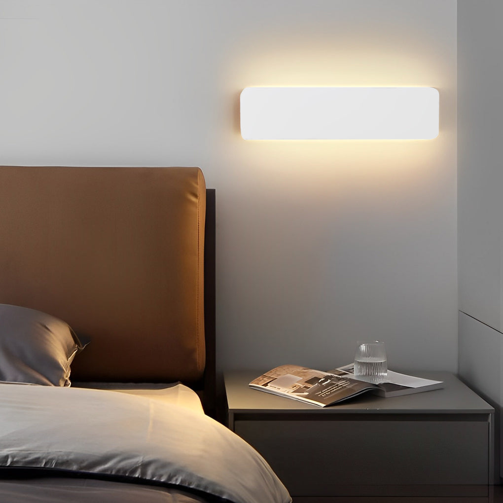 Minimalist White LED Strip Wall Lamp with 270 Degree Adjustable Rotation for Modern Interior