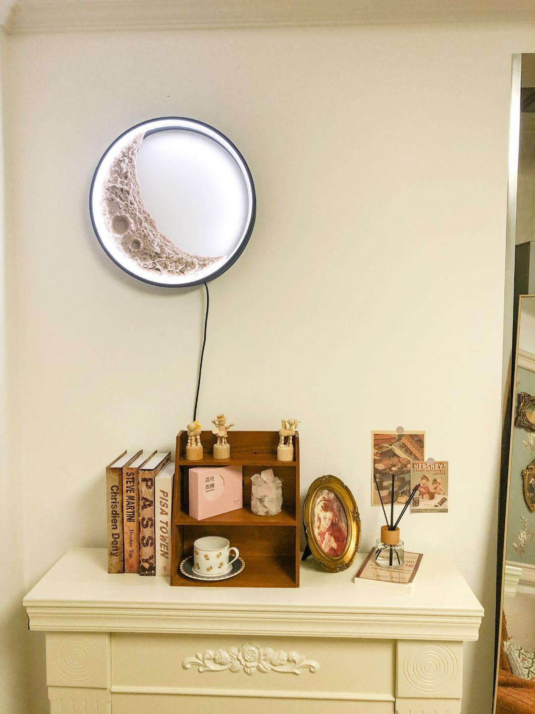 Modern 3D Moon Surface LED Wall Sconce Nordic Crescent Indoor Lighting for Bedroom and Living Room