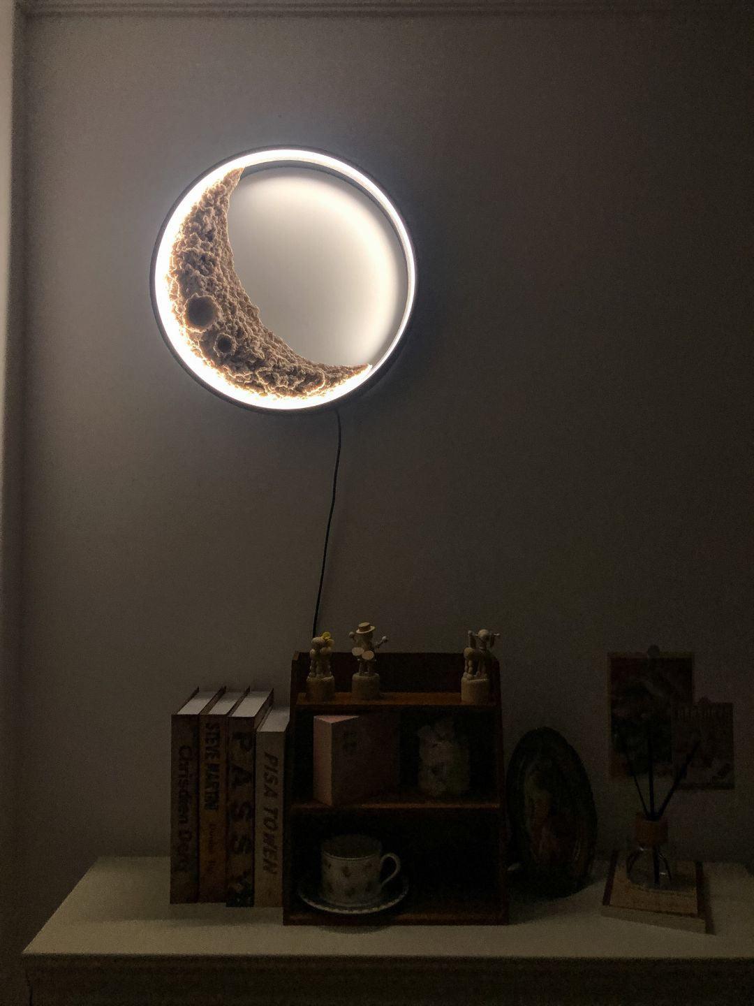 Modern 3D Moon Surface LED Wall Sconce Nordic Crescent Indoor Lighting for Bedroom and Living Room