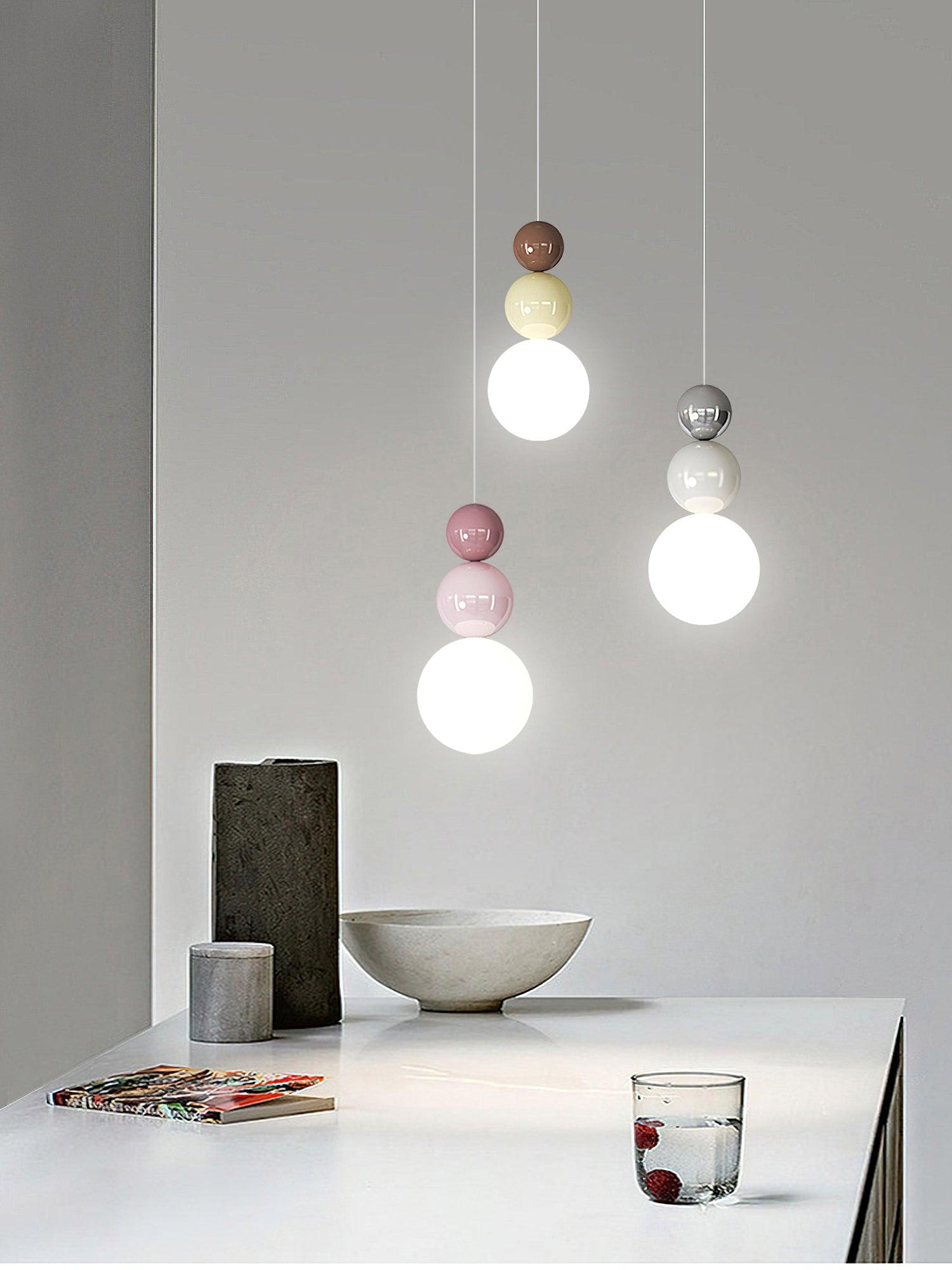 Modern Acrylic Three Ball Pendant Light Contemporary G9 LED Hanging Lamp for Bedroom and Dining Room
