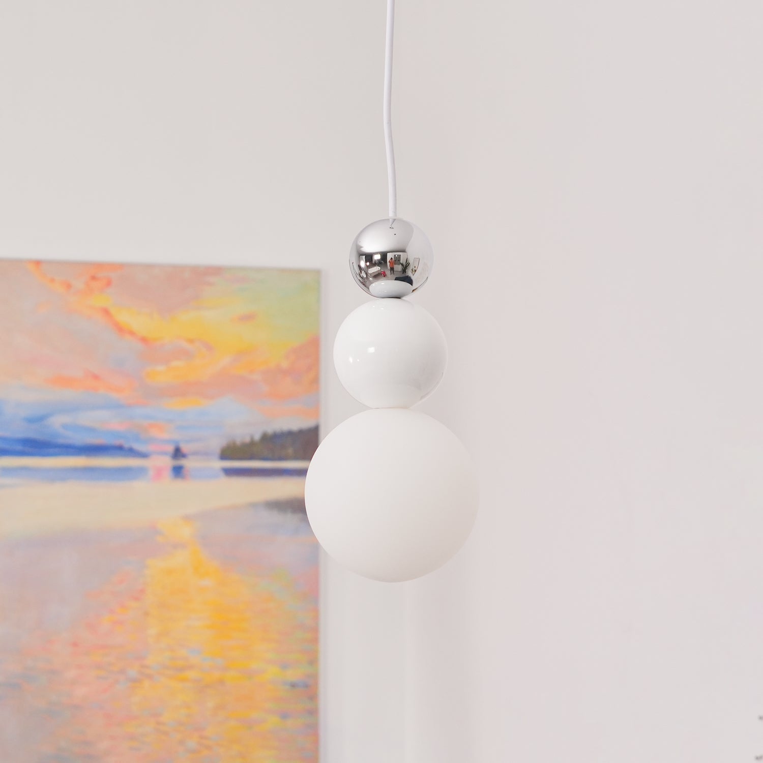 Modern Acrylic Three Ball Pendant Light Contemporary G9 LED Hanging Lamp for Bedroom and Dining Room