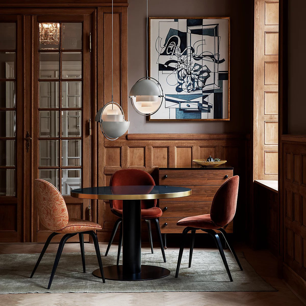 Modern Adjustable Deformed Ball Pendant Light with Multi Lite Shade Design for Dining Room