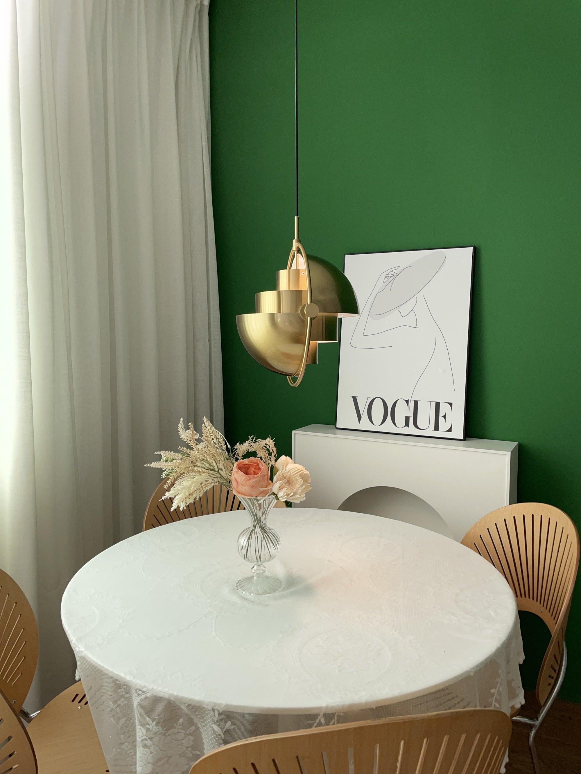 Modern Adjustable Deformed Ball Pendant Light with Multi Lite Shade Design for Dining Room