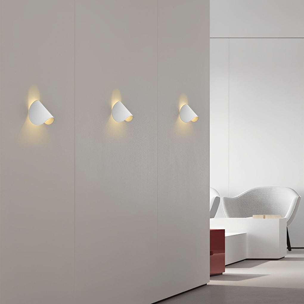 Modern Adjustable LED Wall Sconce Nordic Metal Reading Lamp for Bedroom and Living Room
