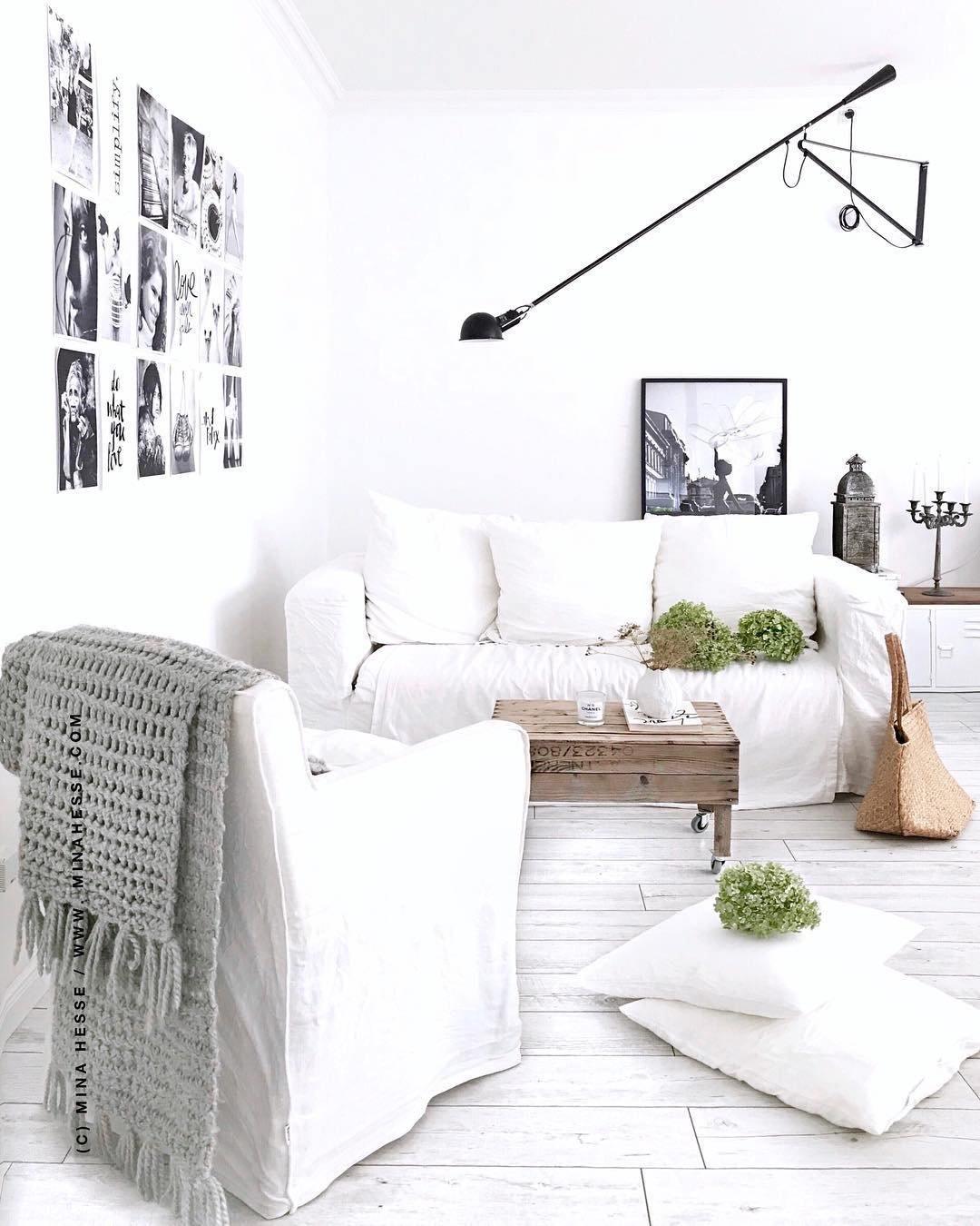 Modern Adjustable Long Swing Arm Wall Sconce Industrial Metal Reading Lamp