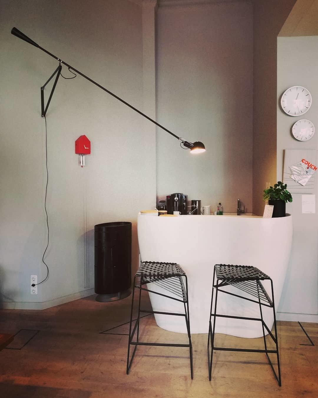 Modern Adjustable Long Swing Arm Wall Sconce Industrial Metal Reading Lamp