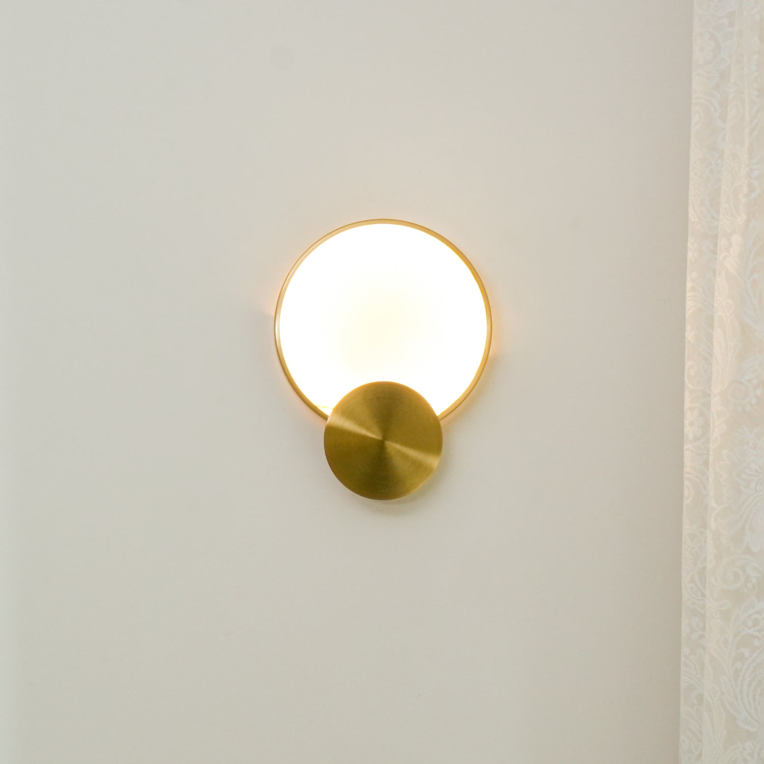 Modern Alabaster LED Wall Lamp Gold Sconce Set of Two for Living Room and Bedroom