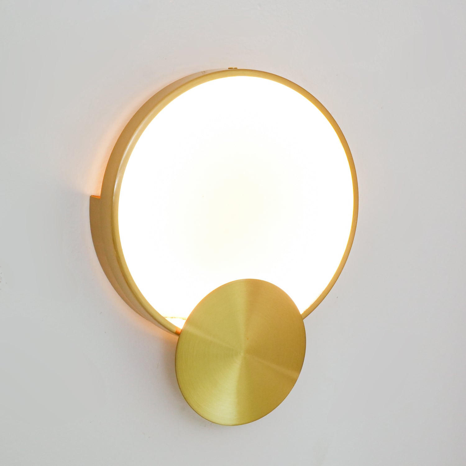 Modern Alabaster LED Wall Lamp Gold Sconce Set of Two for Living Room and Bedroom