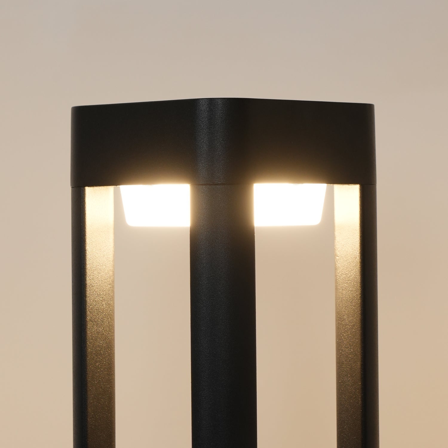 modern-aluminum-led-garden-column-light-outdoor-bollard-for-pathway-lighting
