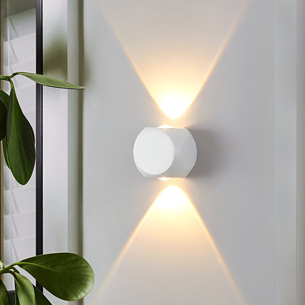 Modern Aluminum LED Outdoor Wall Sconce Waterproof Up and Down Light for Patio and Garden
