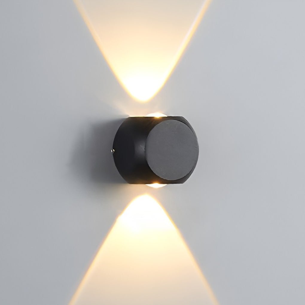 Modern Aluminum LED Outdoor Wall Sconce Waterproof Up and Down Light for Patio and Garden