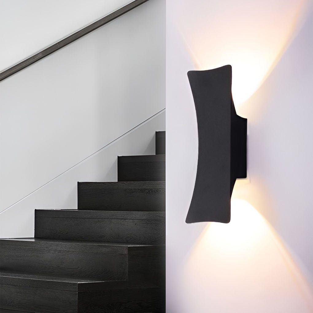 Modern Aluminum Outdoor LED Wall Light IP65 Waterproof Up and Down Exterior Sconce for Porch and Patio