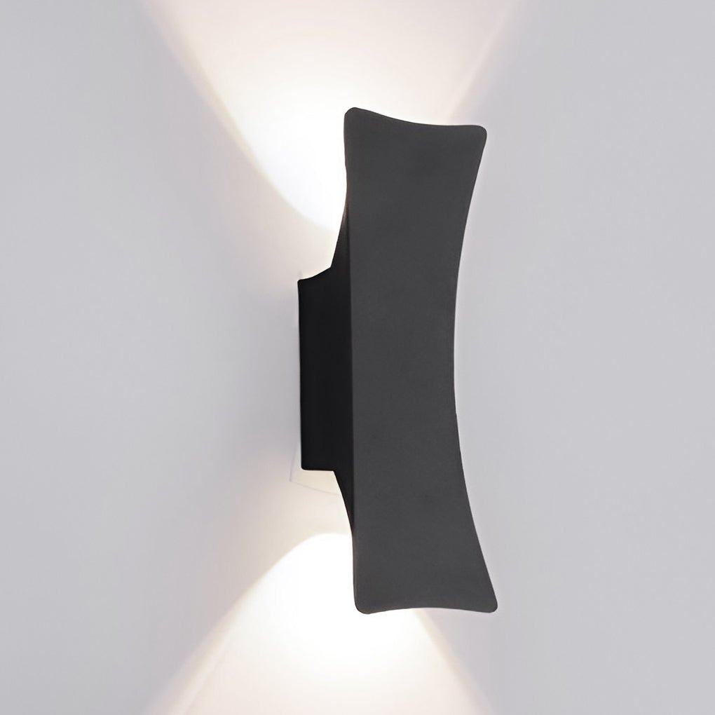 Modern Aluminum Outdoor LED Wall Light IP65 Waterproof Up and Down Exterior Sconce for Porch and Patio