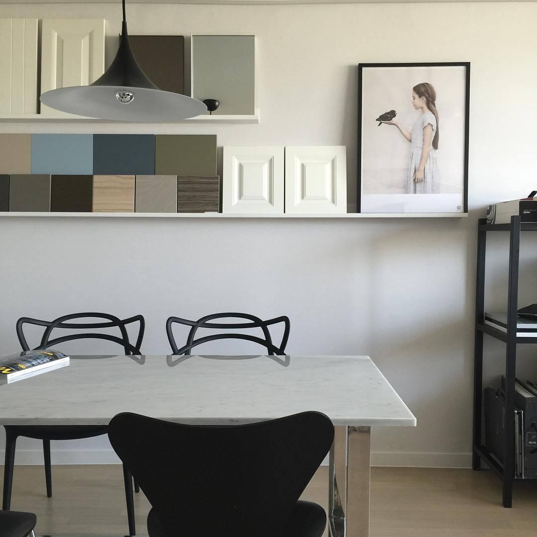 Modern Arch Shaped Metal Semi Pendant Light for Dining Table and Kitchen