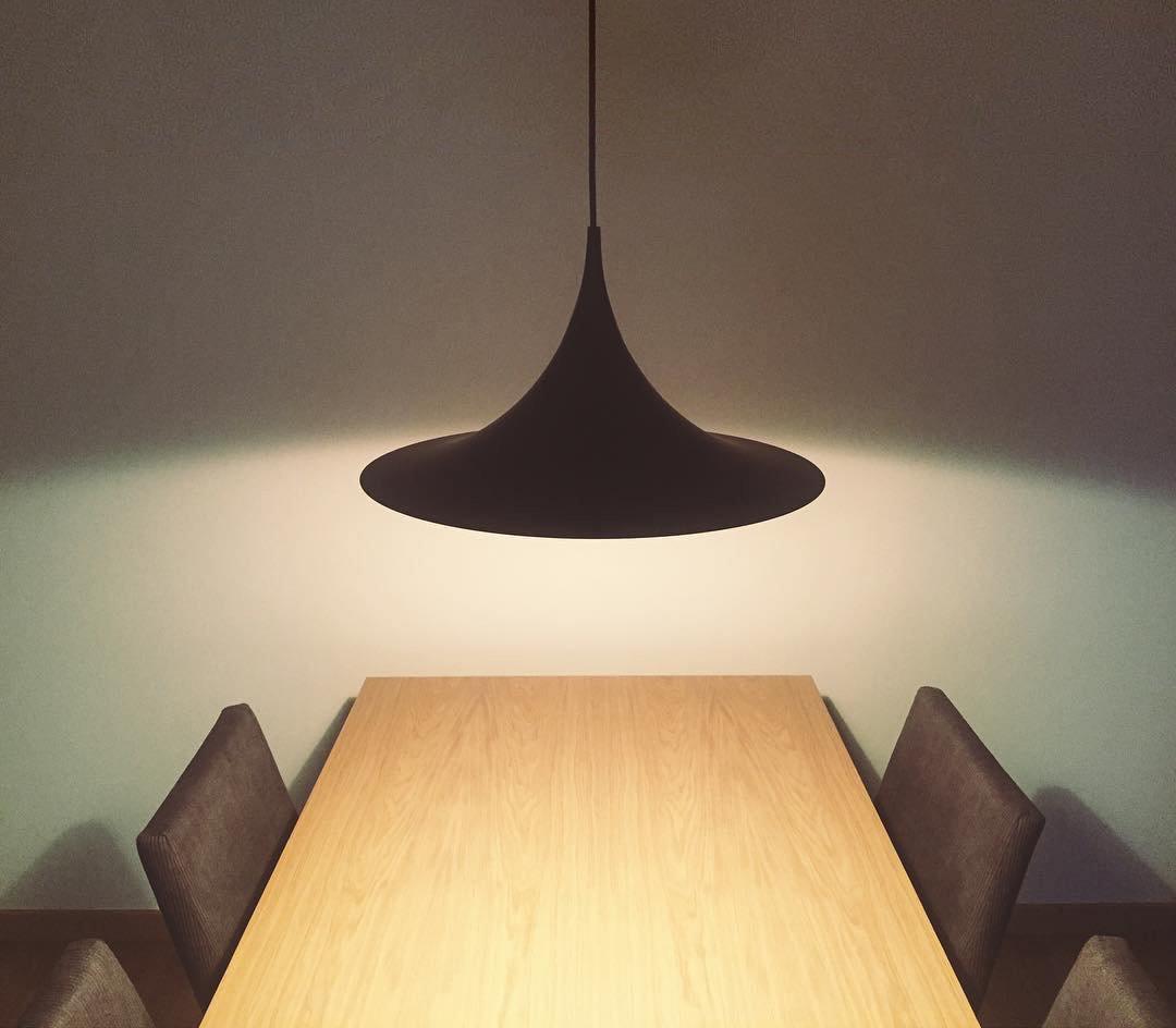 Modern Arch Shaped Metal Semi Pendant Light for Dining Table and Kitchen
