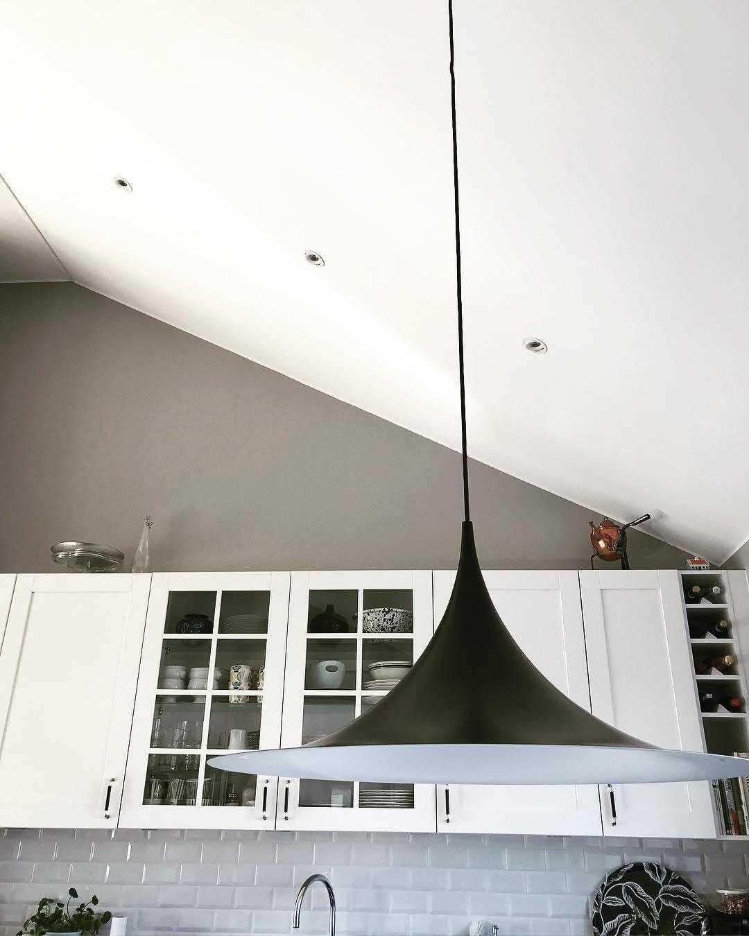 Modern Arch Shaped Metal Semi Pendant Light for Dining Table and Kitchen