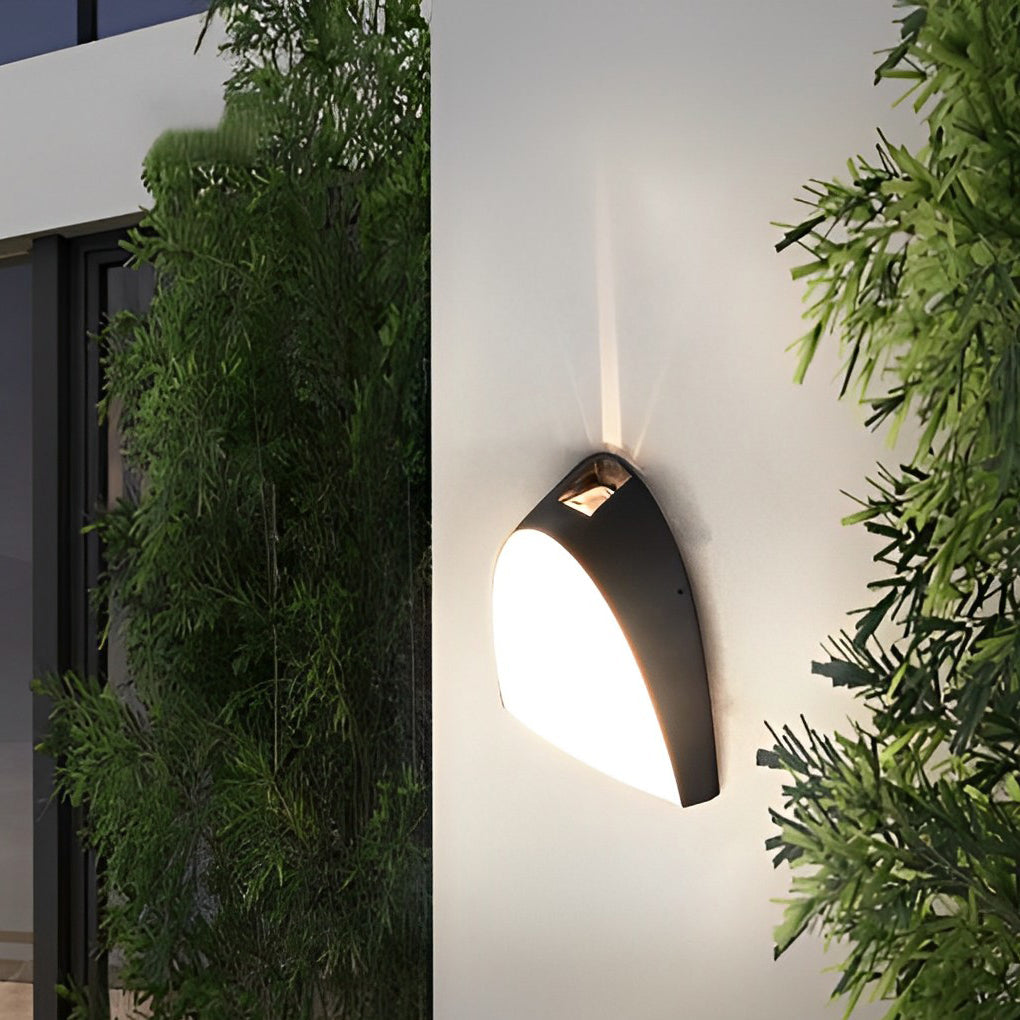 Modern Black Aluminum Outdoor Wall Sconce LED Waterproof Porch Light Garden Lighting Fixture