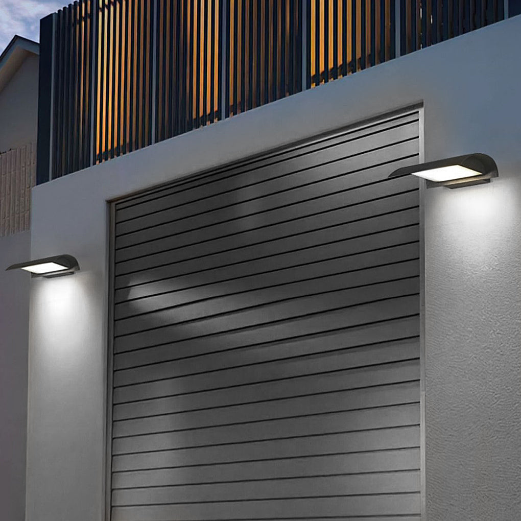 Modern Black Curved Outdoor LED Wall Sconce Waterproof Exterior Porch Light