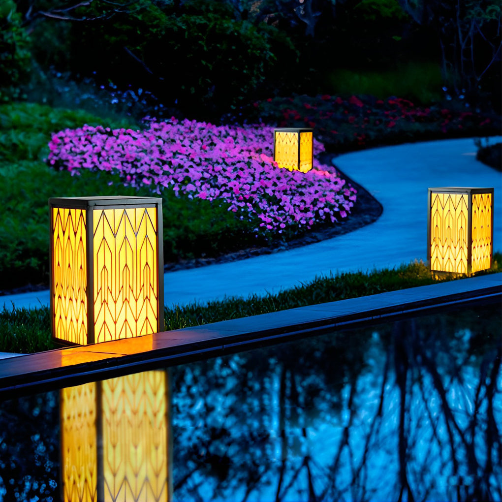 Modern Black LED Outdoor Lawn Lamp Waterproof IP65 Pathway Landscape Lighting for Garden