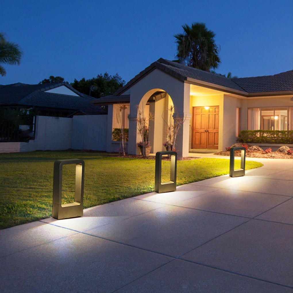 Modern Black LED Outdoor Post Light Waterproof Rectangular Bollard Lamp for Garden Pathway