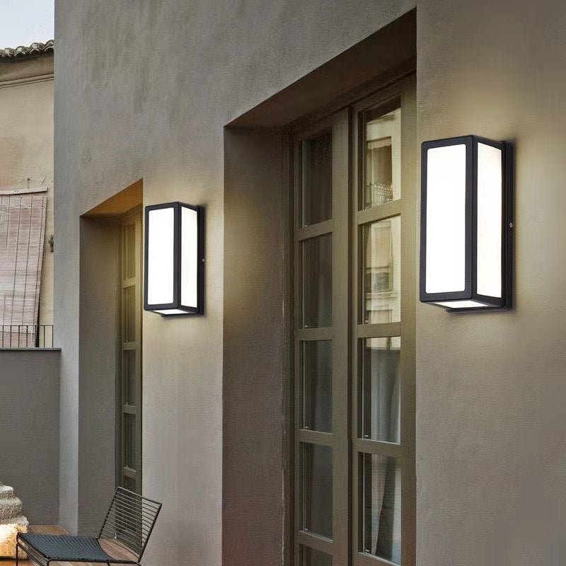 Modern Black LED Outdoor Wall Sconce Waterproof Exterior Minimalist Lighting for Porch and Garden