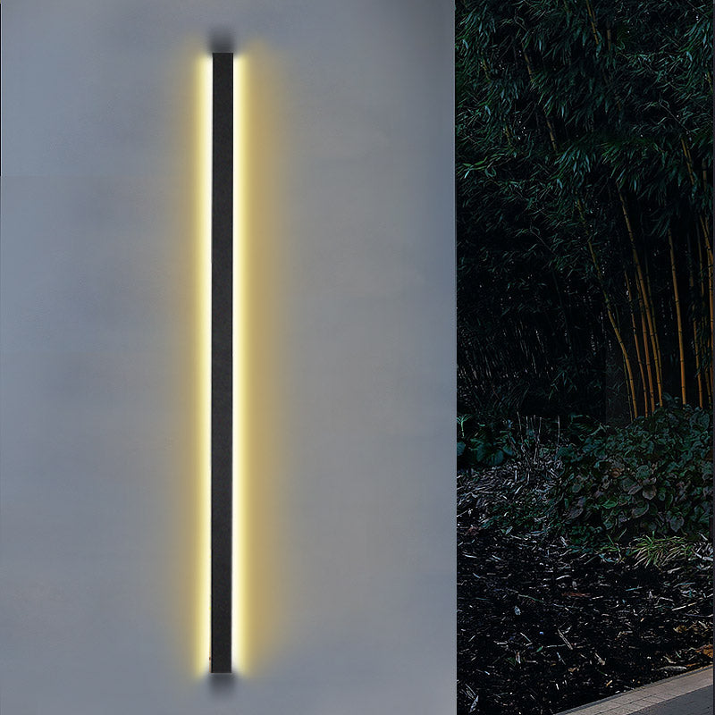 Modern Black Linear LED Outdoor Wall Sconce Waterproof Long Strip Porch Light for Garden and Entryway