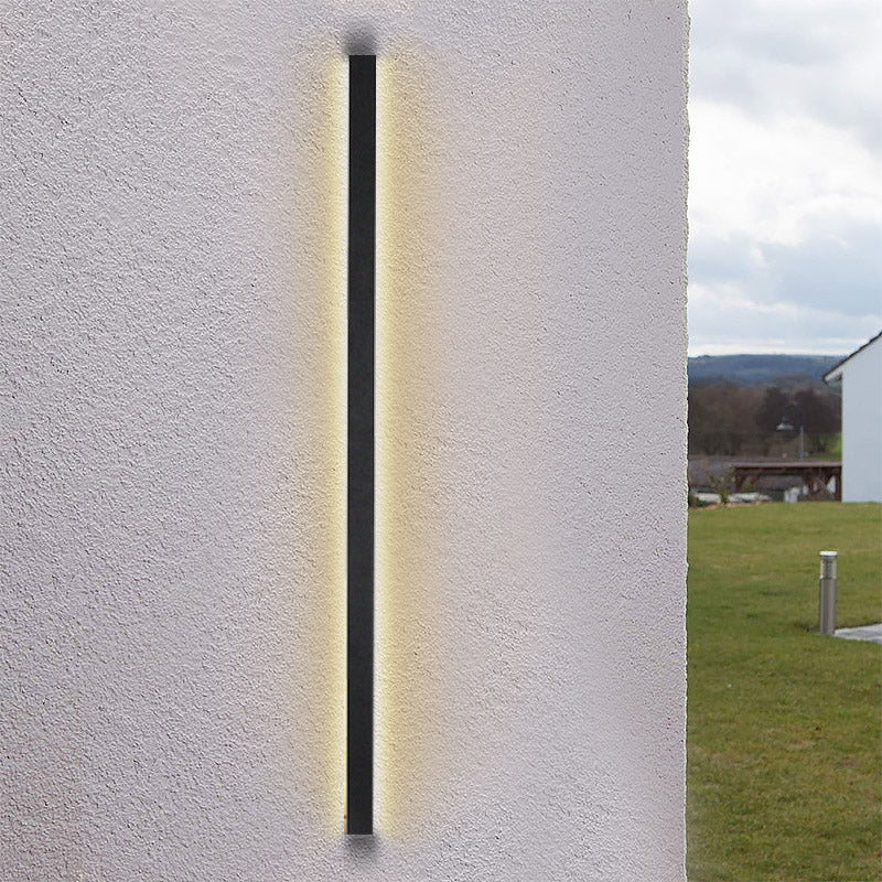 Modern Black Linear LED Outdoor Wall Sconce Waterproof Long Strip Porch Light for Garden and Entryway