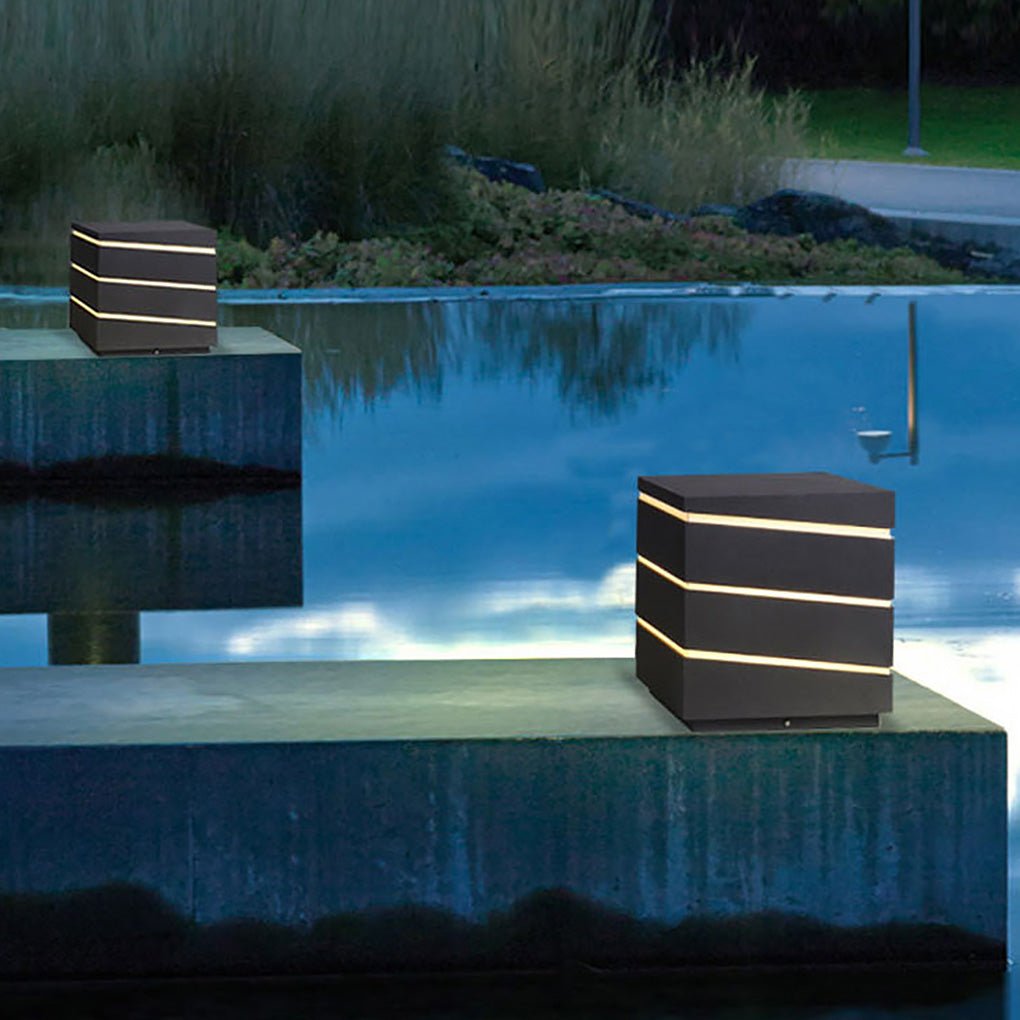 Modern Black Minimalist Square LED Outdoor Post Light IP65 Waterproof Exterior Fence Lamp