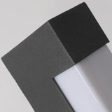 Modern Black Outdoor LED Garden Path Light Waterproof Aluminum Landscape Pillar