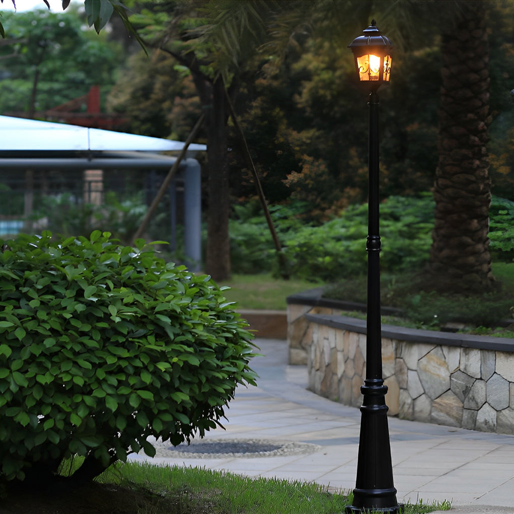 Modern Black Outdoor Street Light Waterproof LED Post Lamp for Garden and Lawn