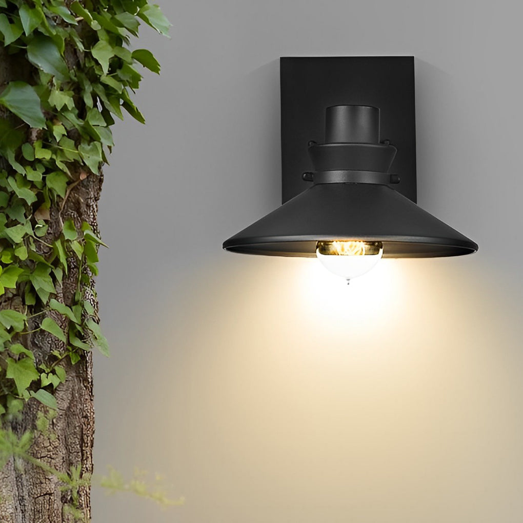 Modern Black Outdoor Wall Sconce Waterproof European Style Exterior Lighting Fixture