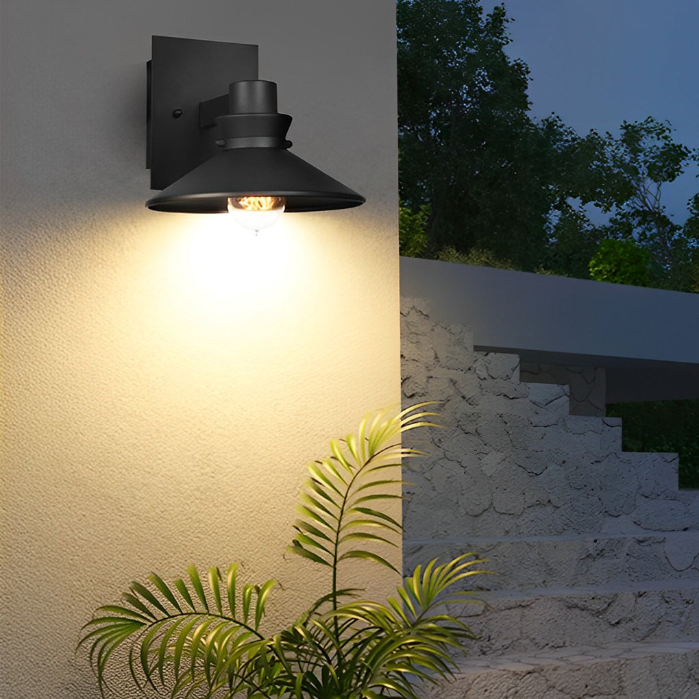 Modern Black Outdoor Wall Sconce Waterproof European Style Exterior Lighting Fixture