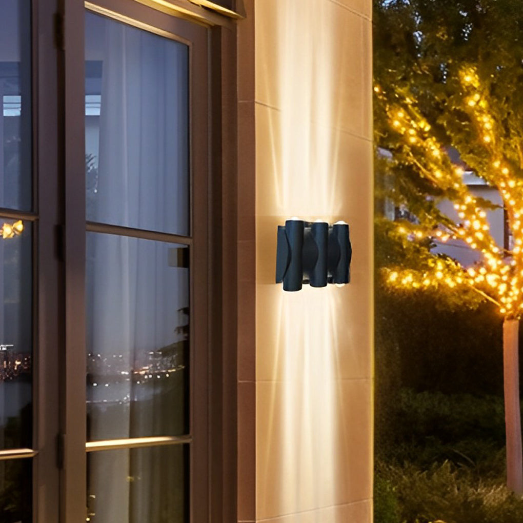 Modern Black Waterproof LED Up and Down Outdoor Wall Washer Light for Garden and Balcony