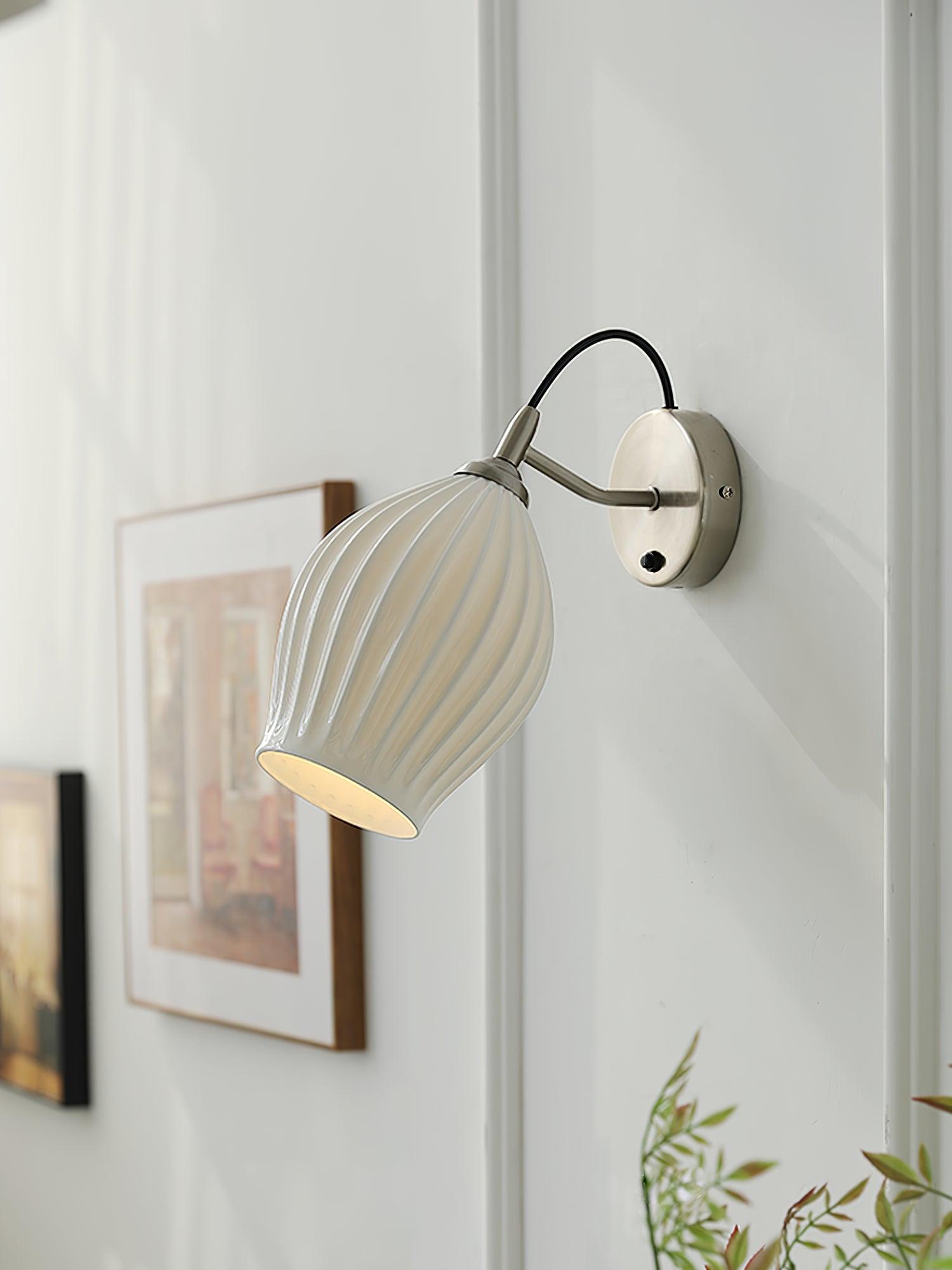 Modern Bone China Ceramic Ribbed Sconce Wall Light for Living Room Bedroom