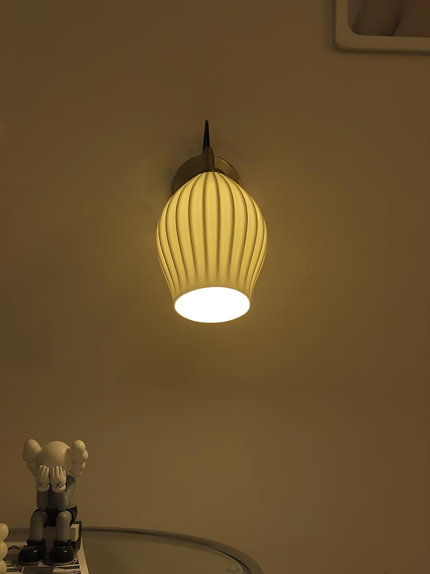 Modern Bone China Ceramic Ribbed Sconce Wall Light for Living Room Bedroom