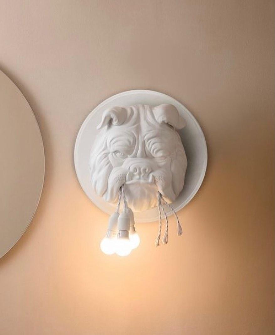Modern Bulldog Resin Wall Sconce Artistic Animal Sculpture Lighting Fixture