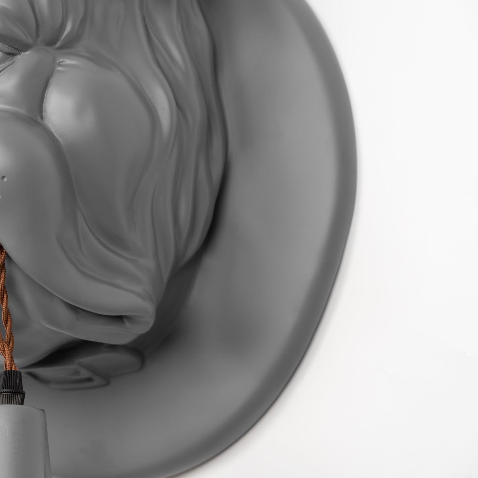 Modern Bulldog Resin Wall Sconce Artistic Animal Sculpture Lighting Fixture