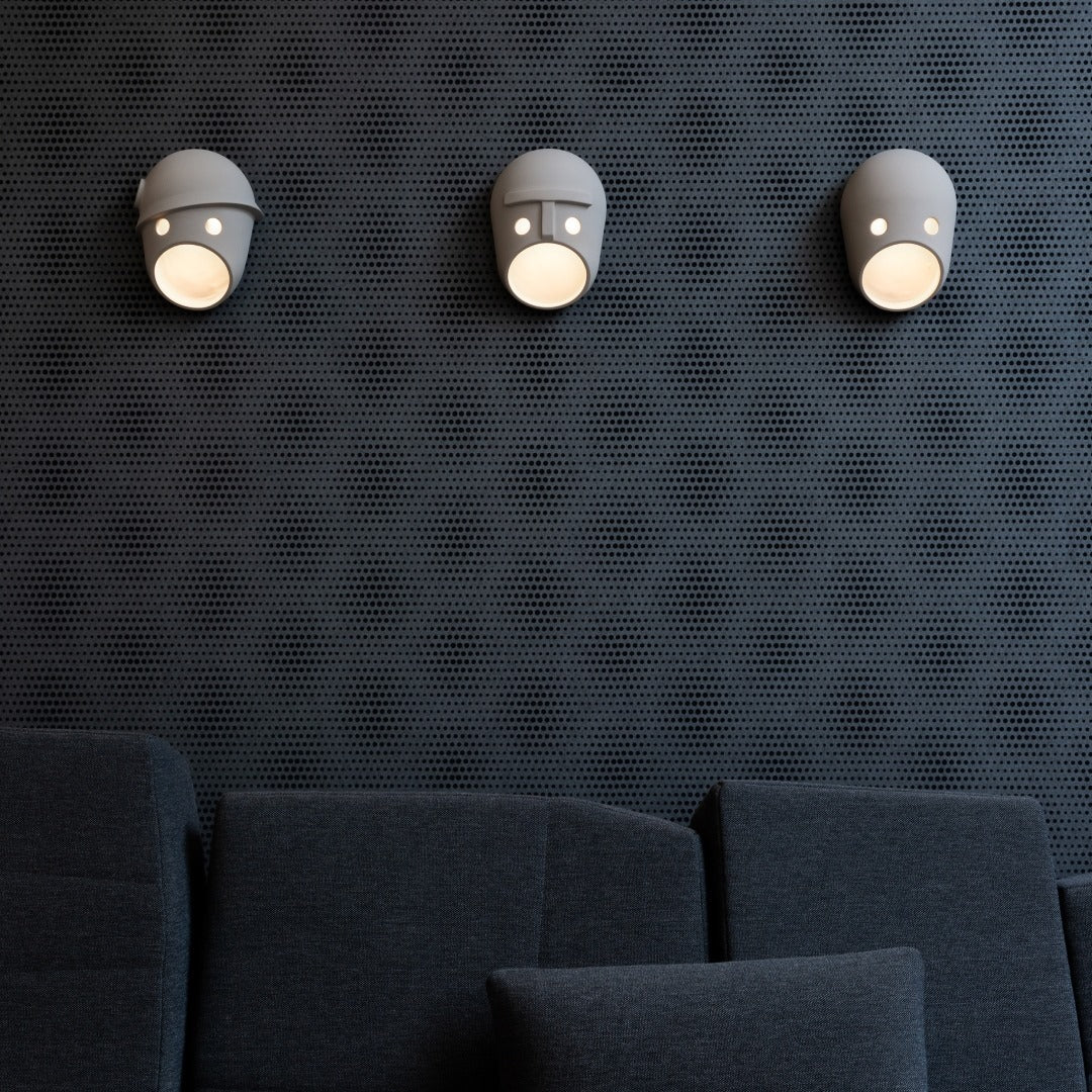 Modern Ceramic Face Mask Wall Sconce Decorative Art Portrait Wall Light for Interior Decor