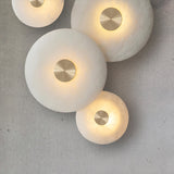 Modern Circular Natural Alabaster LED Wall Lamp Fixture for Elegant Indoor Lighting