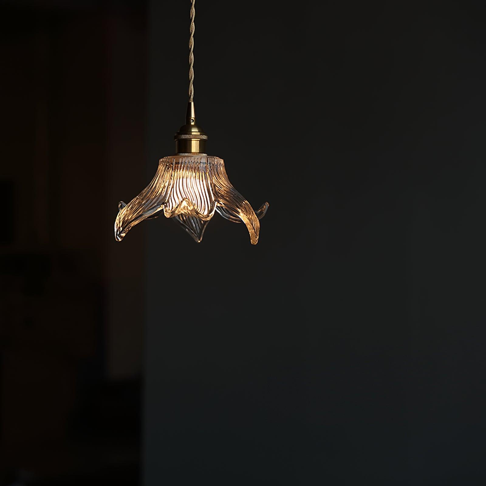 Modern Clear Glass Crystal Pendant Light for Kitchen Island and Dining Room Lighting