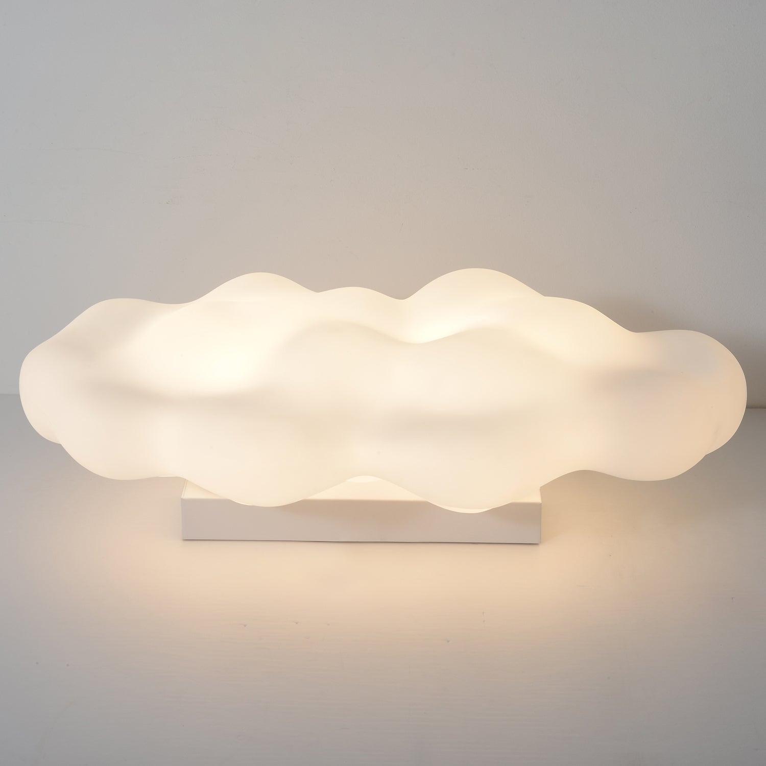 Modern Cloud Shaped Outdoor Floor Light for Garden and Patio Waterproof LED Path Lighting