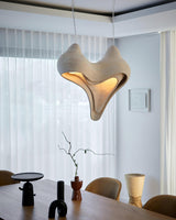 Modern Conch Resin Pendant Light Artistic Shell Shaped Hanging Ceiling Lamp for Interior Decor